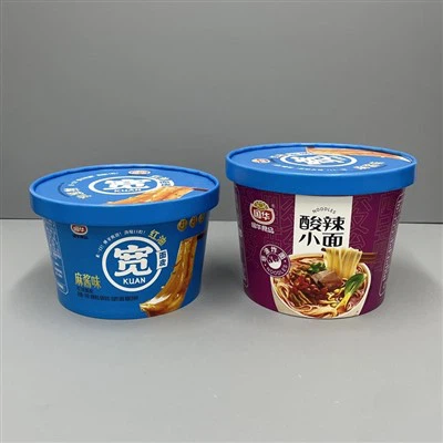 蓋付きの32オンスの紙麺コンテナ